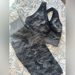 Gymshark Adapt Black Camo Set M Leggings and Sports Bra